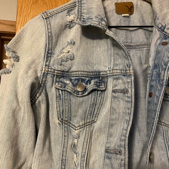Distressed American Eagle Denim Jacket - Picture 4 of 5
